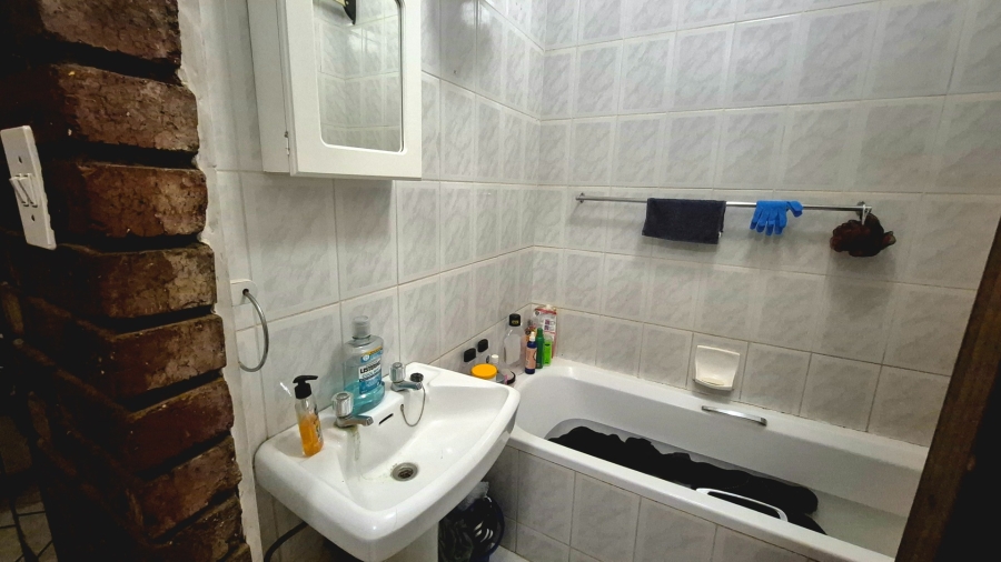 1 Bedroom Property for Sale in Die Bult North West